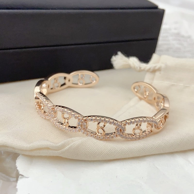 High-grade Light Luxury Niche Bracelet Women&#039;s Opening Design Adjustable Small Waist Cold Style High-grade Hand Jewelry