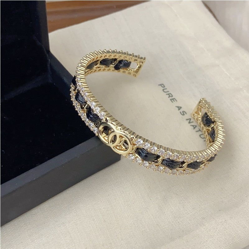 High-grade Light Luxury Niche Bracelet Women&#039;s Opening Design Adjustable Small Waist Cold Style High-grade Hand Jewelry